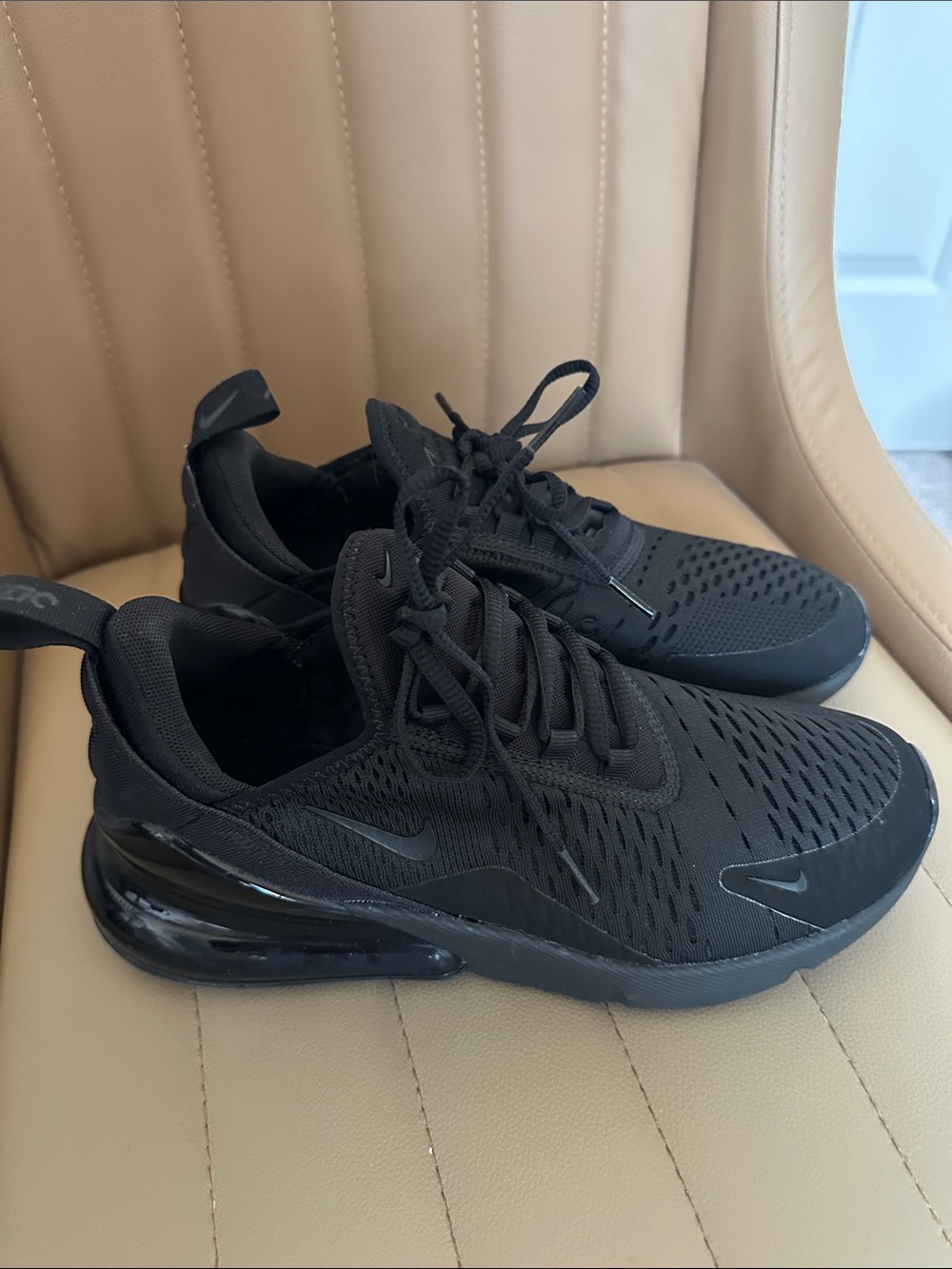 Nike Black Women’s Air Max 270-Style Athletic Sneakers
